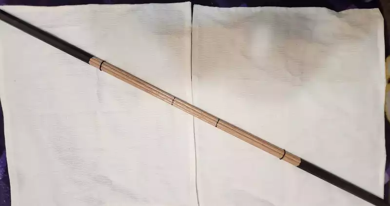 Marking the DIY rutes to be cut